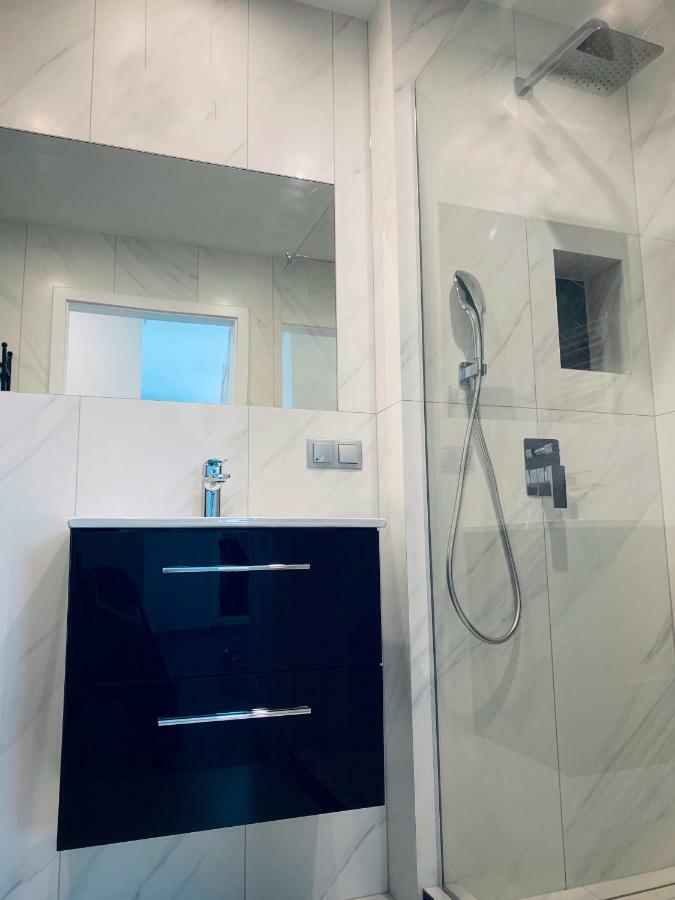 Apartament 102 G&w Wrocław